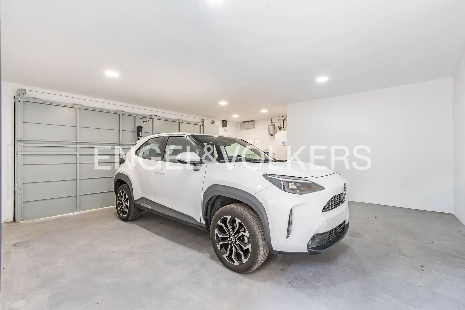 Parking de Casa o chalet en venta en Matadepera con Calefacción, Parquet y Terraza