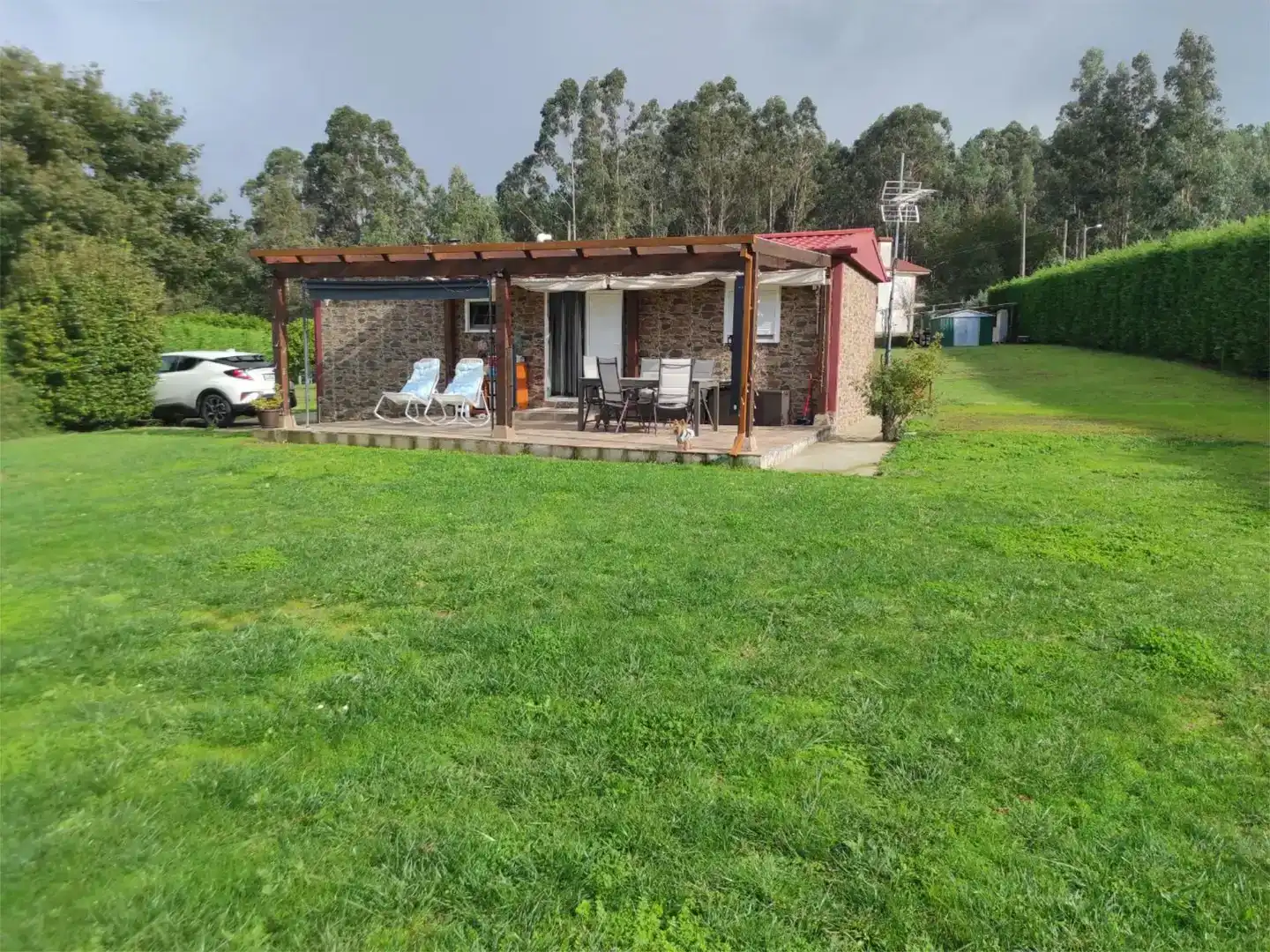 Terrassa de Planta baixa en venda en Cambre  amb Jardí privat, Piscina i Moblat
