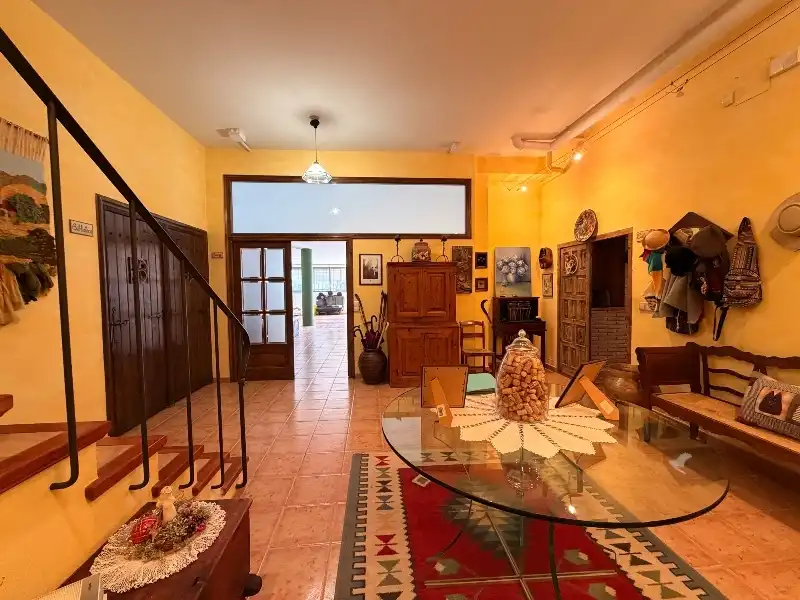 Houses for sale in Mont-ras  with Air Conditioner, Heating and Private garden