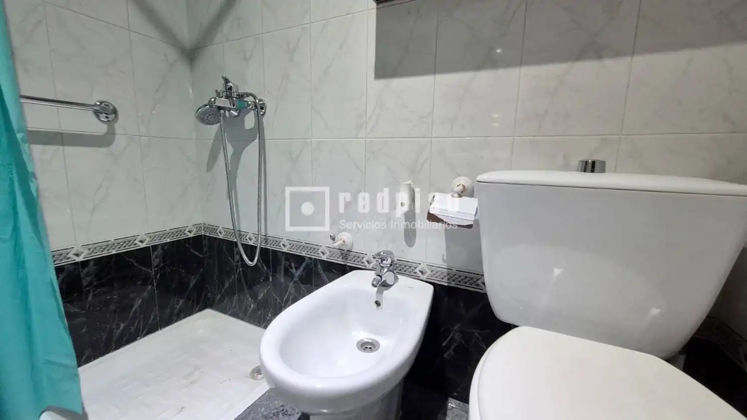Bathroom of Houses for sale in Getafe  with Air Conditioner, Heating and Private garden
