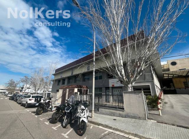 Nave industrial en Alquiler en Mas Lluí - Els Miralls