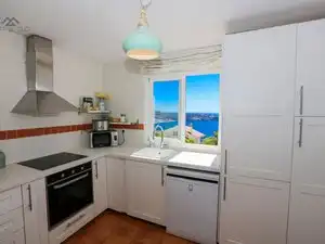 Cuina de Casa o xalet de lloguer en Almuñécar amb Aire condicionat, Jardí privat i Terrassa