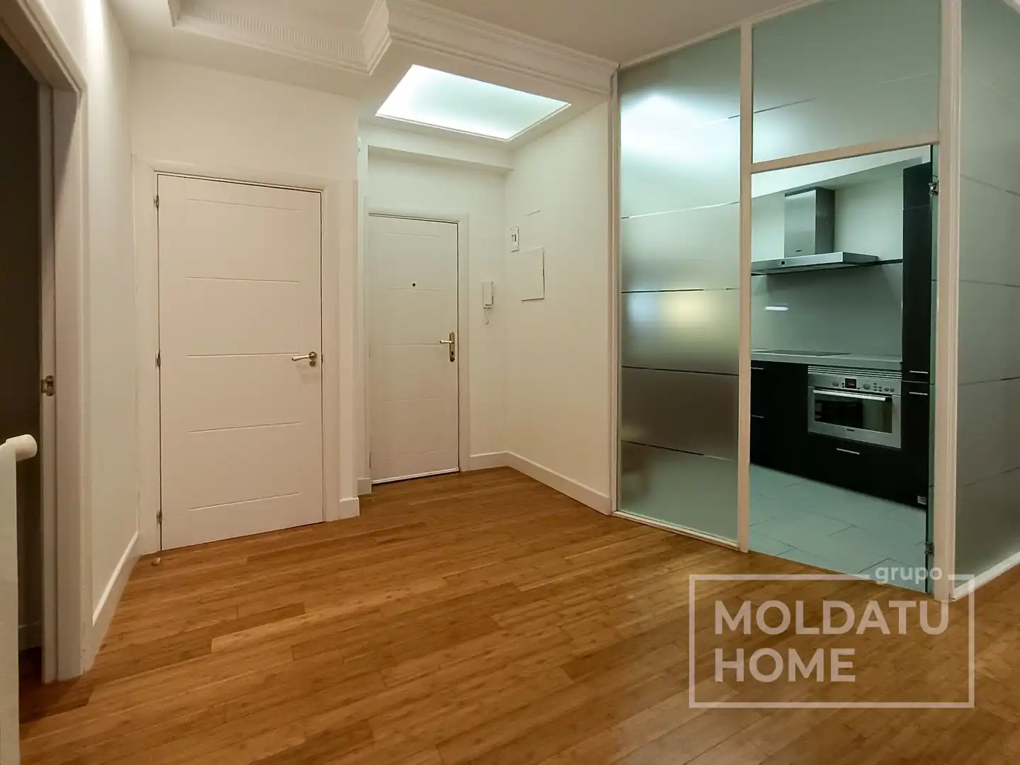 Piso en venta en Donostia - San Sebastián  con Calefacción y Terraza