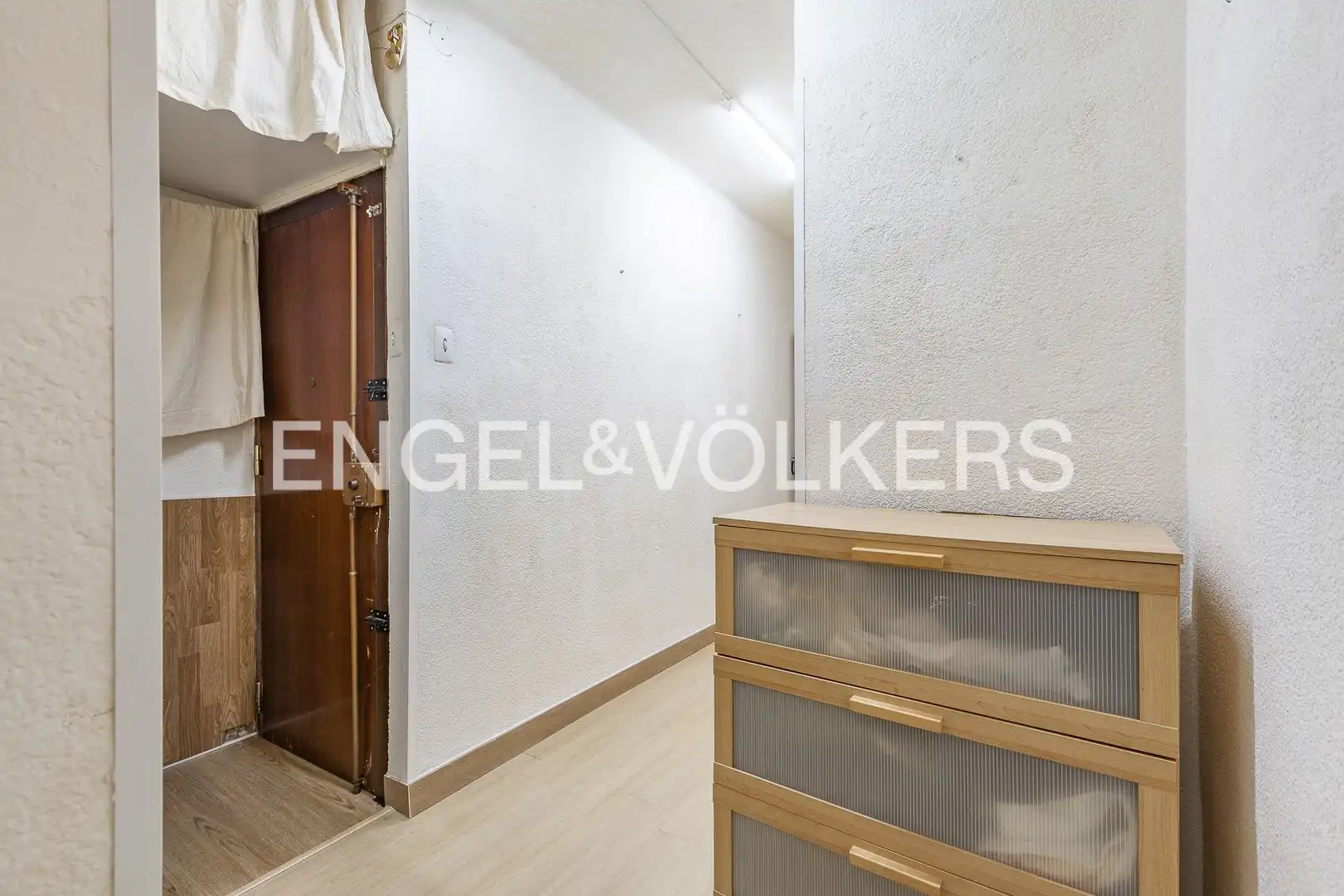 Piso en venta en Barcelona con Calefacción y Terraza