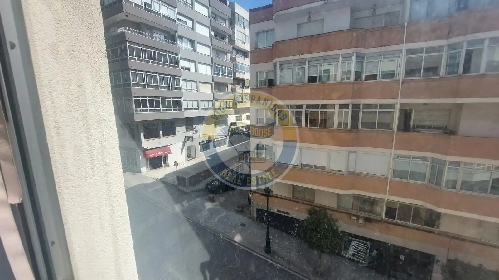 Vista exterior de Pis en venda en Vigo  amb Calefacció, Parquet i Traster