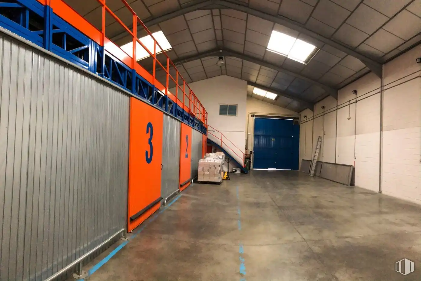 Nave industrial en venta en Arganda del Rey con Calefacción y Alarma