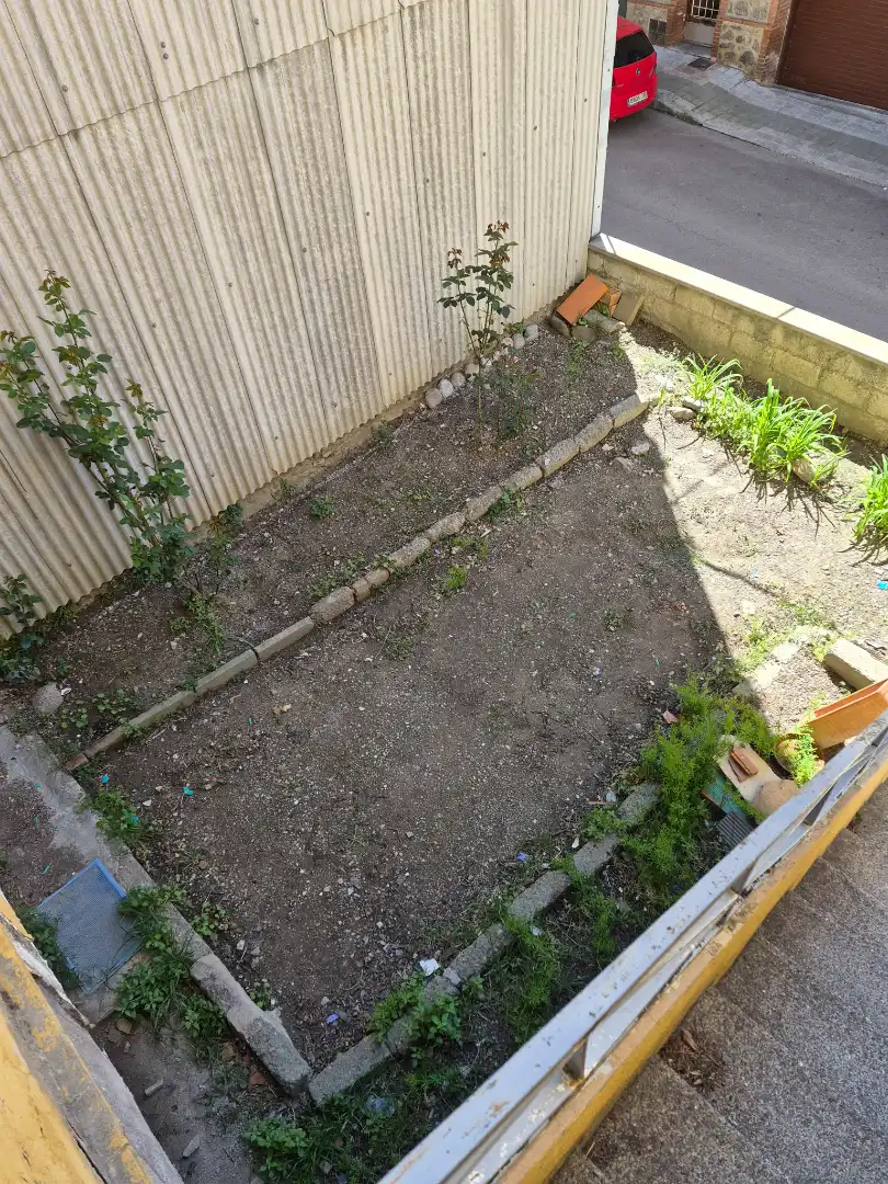 Wohnung zum Verkauf in Ripoll mit Privatgarten und Abstellraum