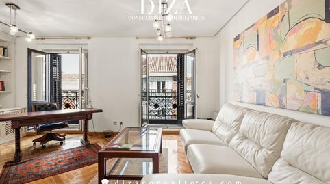 Photo 3 of Flat for sale in De Juan de Mena, Jerónimos, Madrid Capital