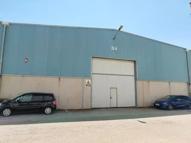 Nau industrial en venda a Villalonquéjar, imagen 12