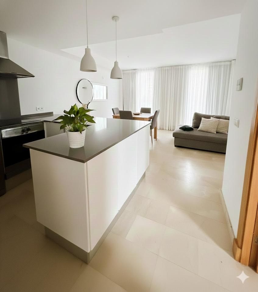 Cuina de Dúplex en venda en Ciutadella de Menorca amb Piscina comunitària