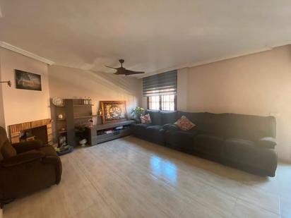 Living room of House or chalet for sale in Valdemoro  with Air Conditioner, Heating and Terrace