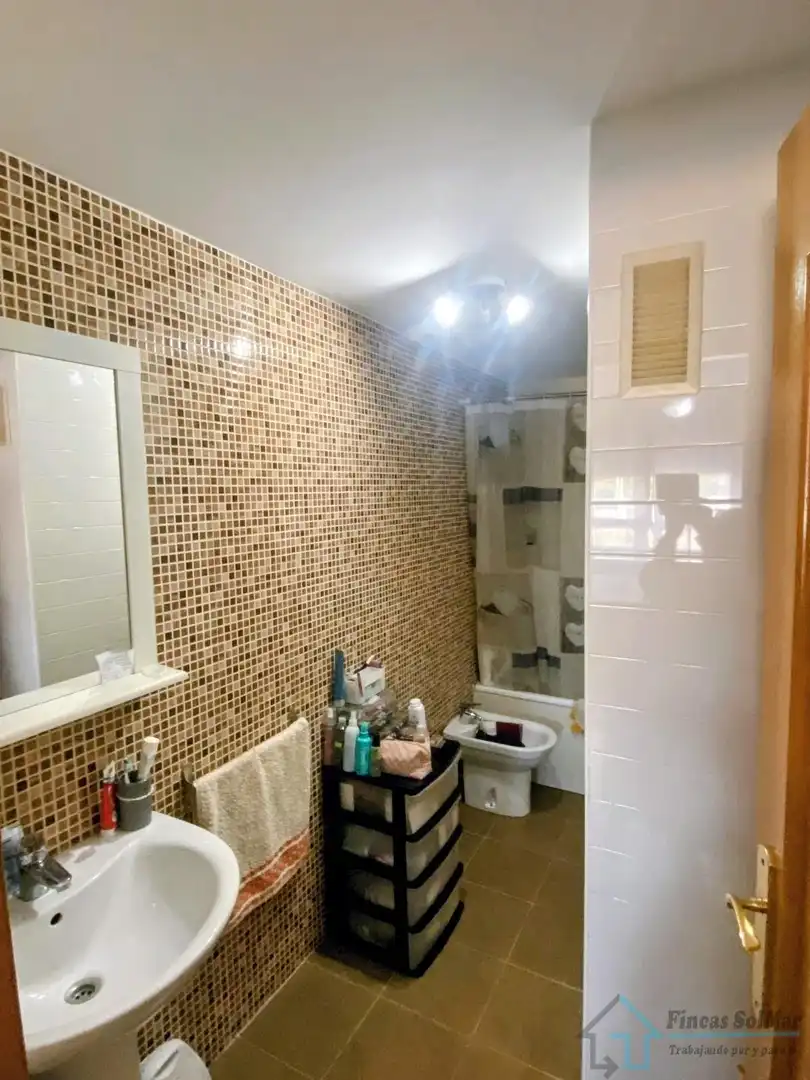 Bathroom of Flat for sale in Castellón de la Plana / Castelló de la Plana  with Terrace and Alarm