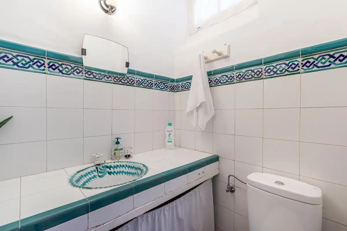Bathroom of Houses for sale in Granada  with Private garden, Terrace and Community pool