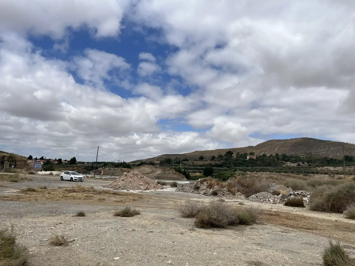 Industrial land for sale in La Malahá