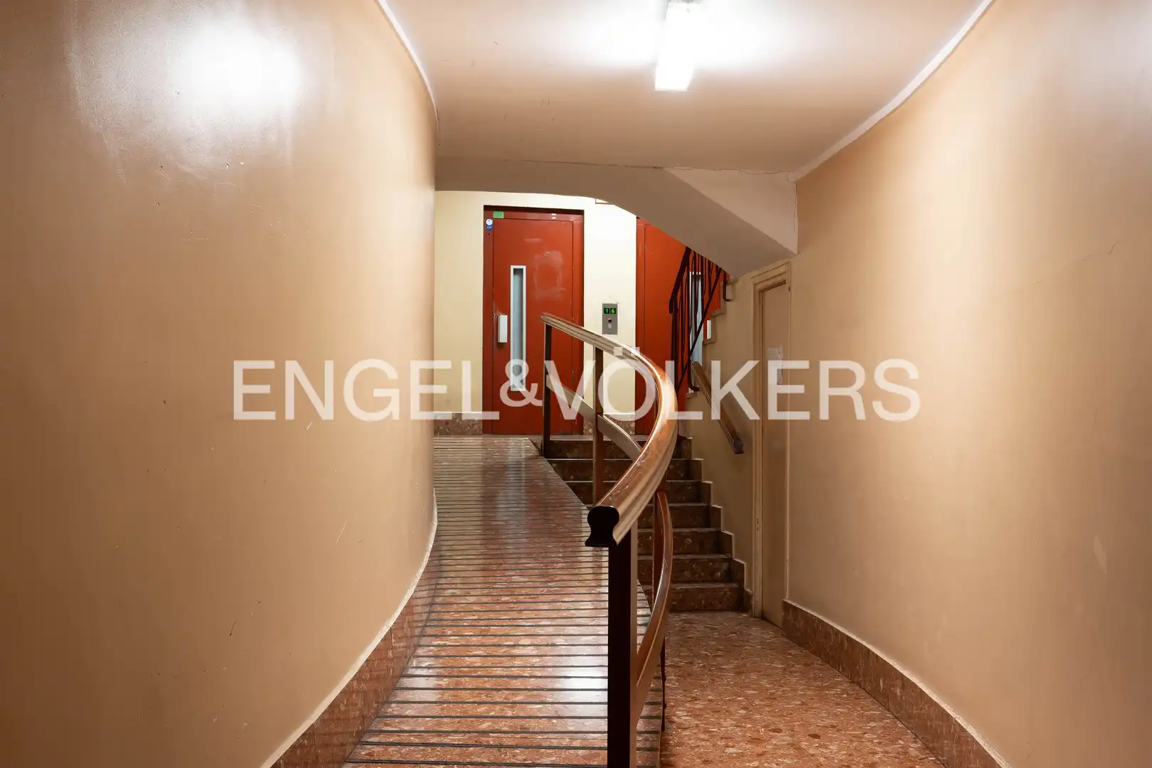 Piso en venta en Donostia - San Sebastián  con Calefacción y Balcón