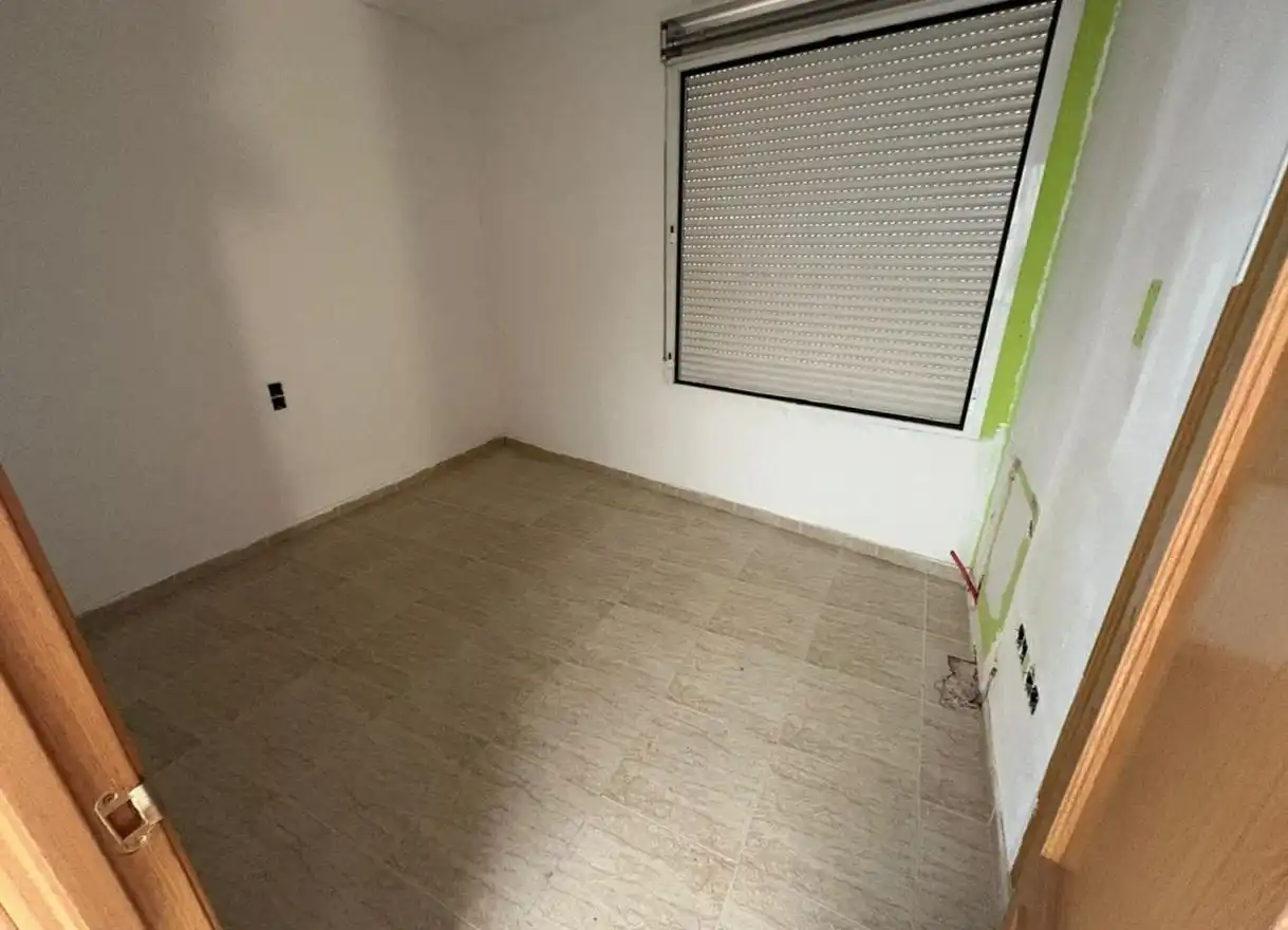 Casa o xalet en venda en Valdelaguna amb Calefacció i Jardí privat
