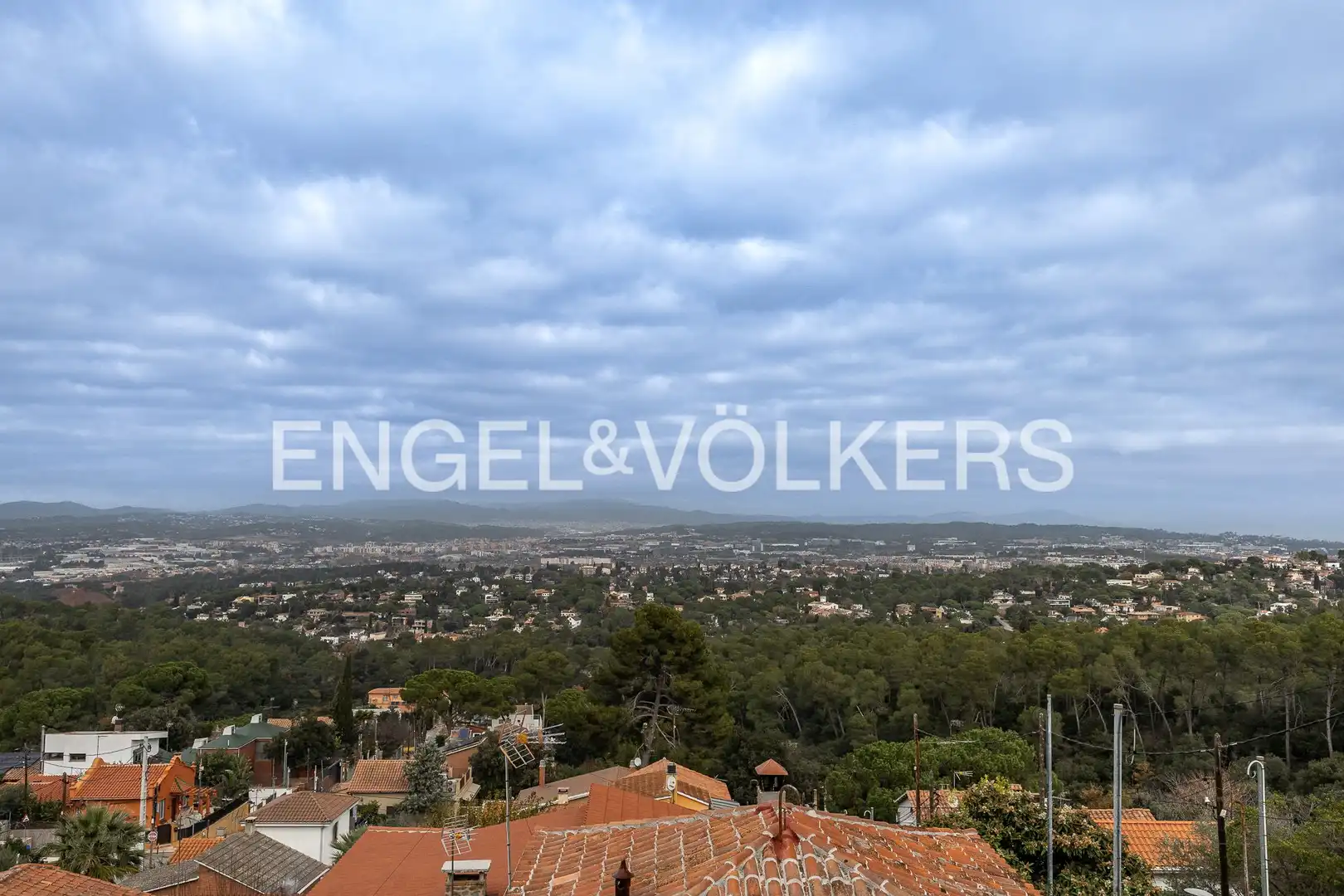 Exterior view of Houses for sale in Sant Cugat del Vallès  with Air Conditioner, Heating and Private garden