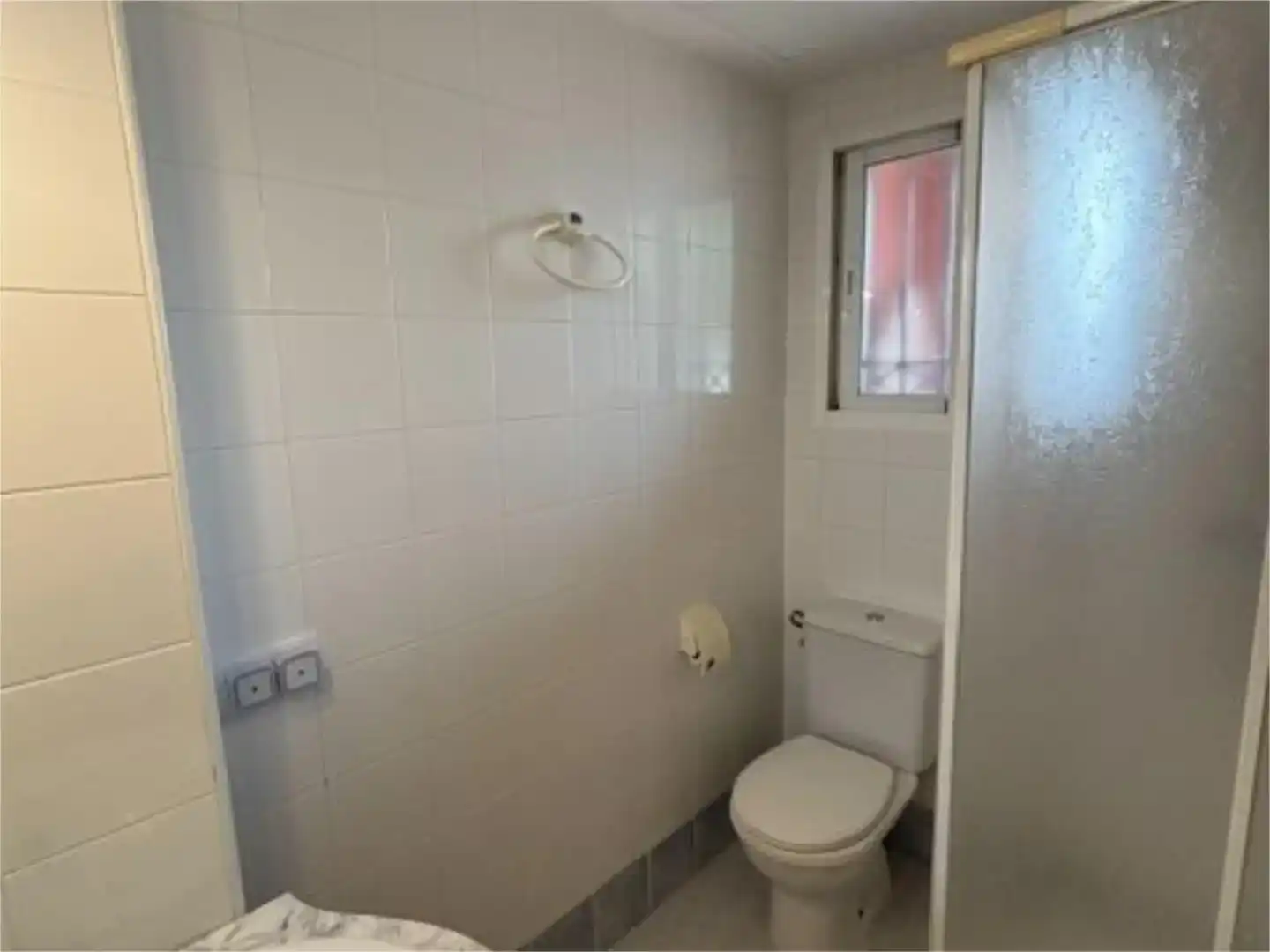Bany de Casa o xalet en venda en Tomares amb Aire condicionat i Balcó