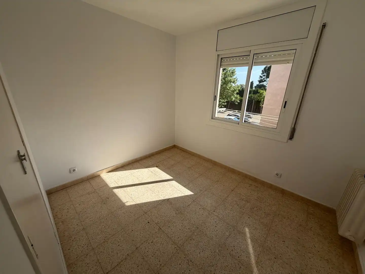 Habitación de Piso en venta en Banyeres del Penedès con Calefacción, Terraza y Balcón