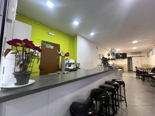 Local comercial en Venta en Carrer Mont-ras en Pubilla Cases