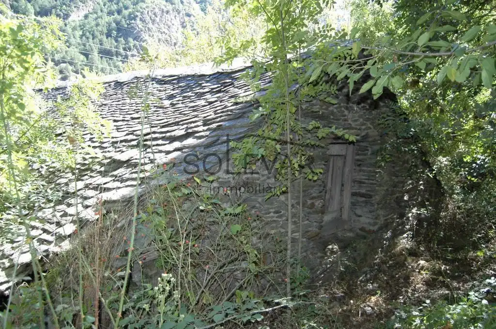 Exterior view of Country homes for sale in Vall de Cardós