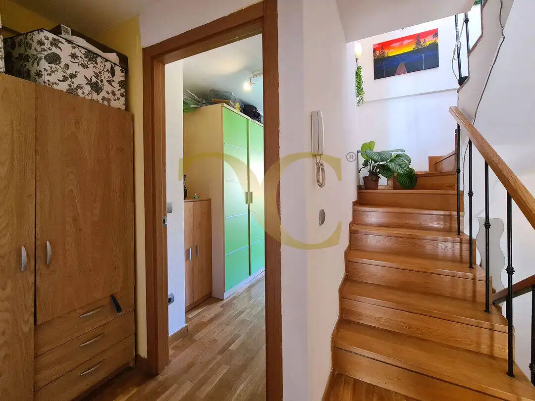 Casa adosada en venta en Gijón  con Calefacción, Jardín privado y Terraza
