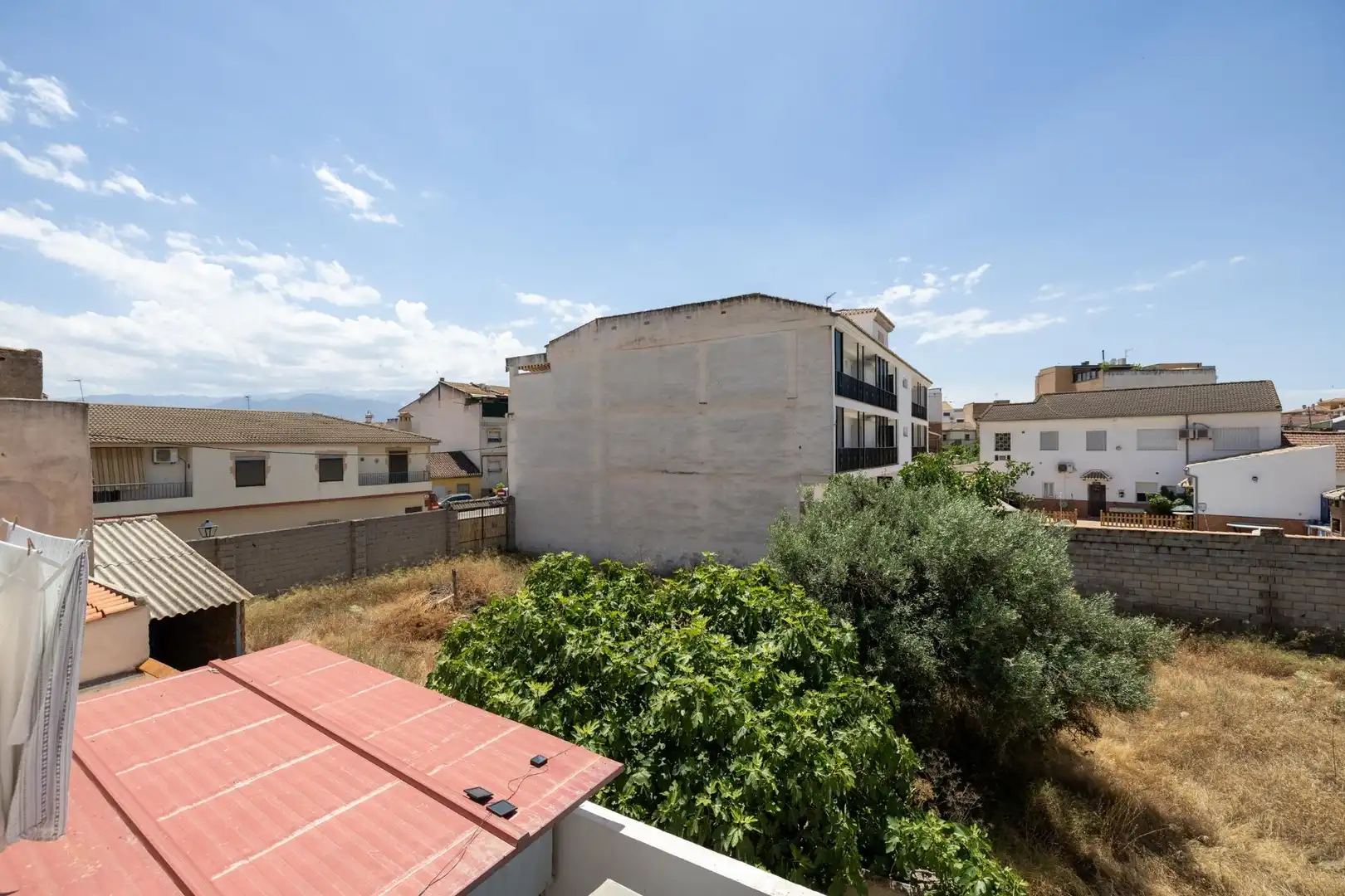 Vista exterior de Piso en venta en Churriana de la Vega con Aire acondicionado, Calefacción y Balcón