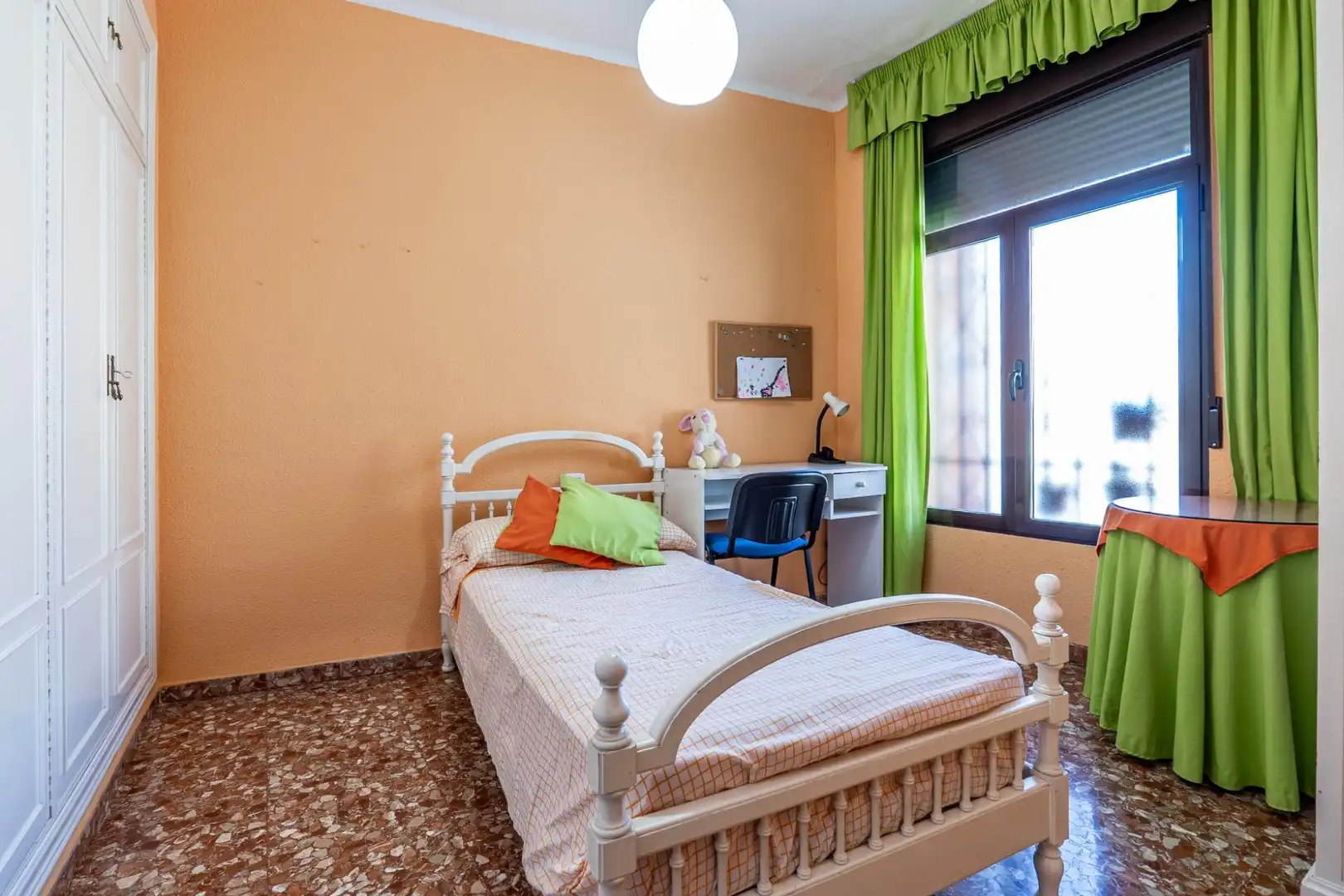 Schlafzimmer von Wohnung zum Verkauf in Granada
