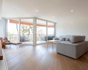 Sala d'estar de Pis de lloguer en  Valencia Capital amb Aire condicionat, Calefacció i Parquet