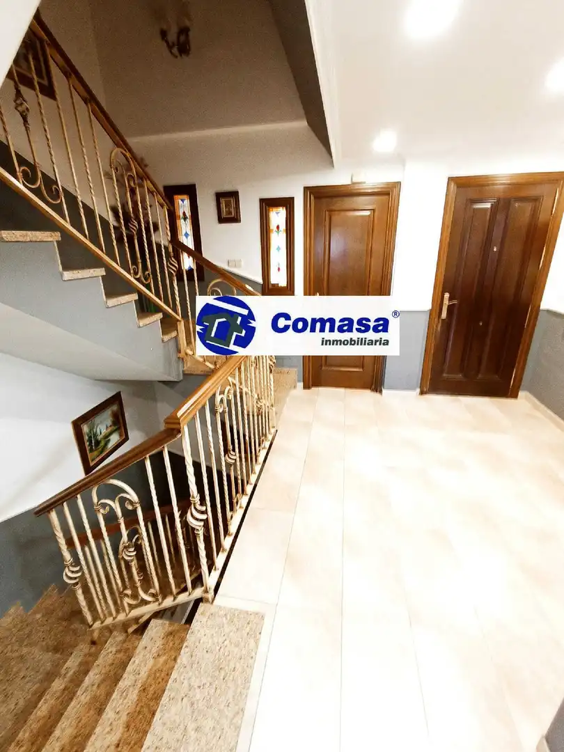 House with pool for sale in Martos, imagen 4