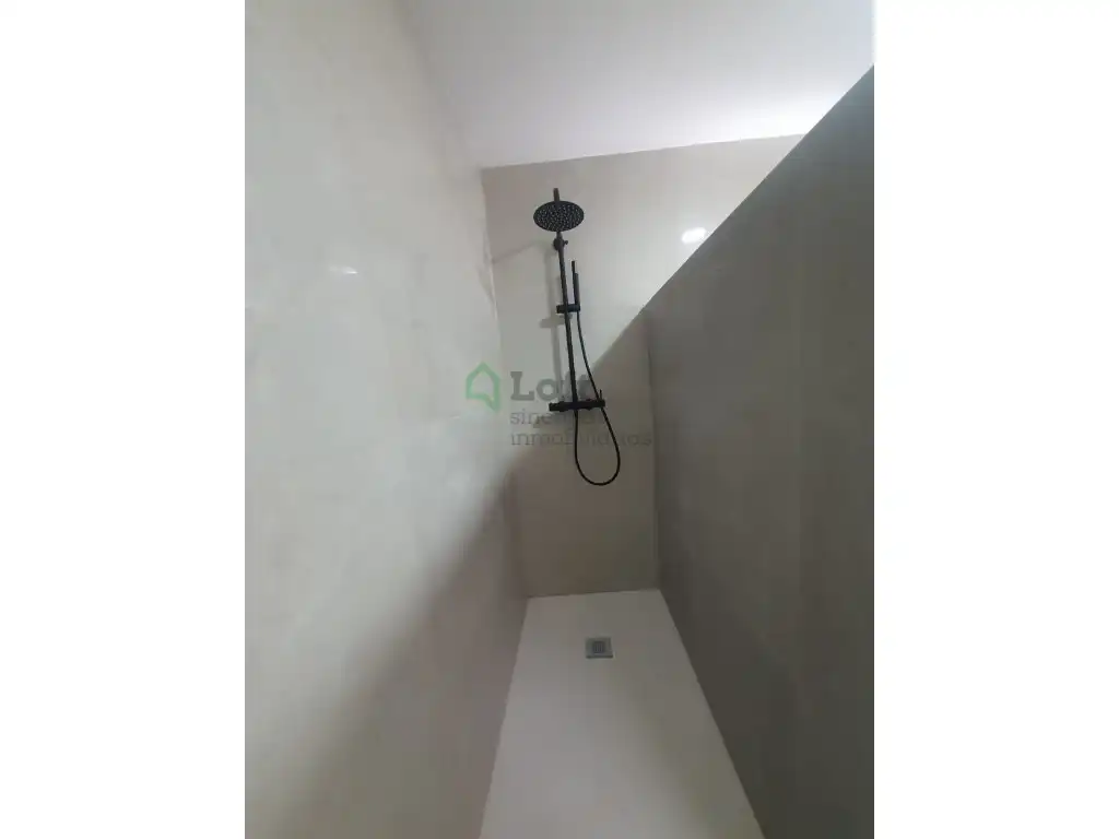 Bany de Casa o xalet en venda en Badajoz amb Terrassa