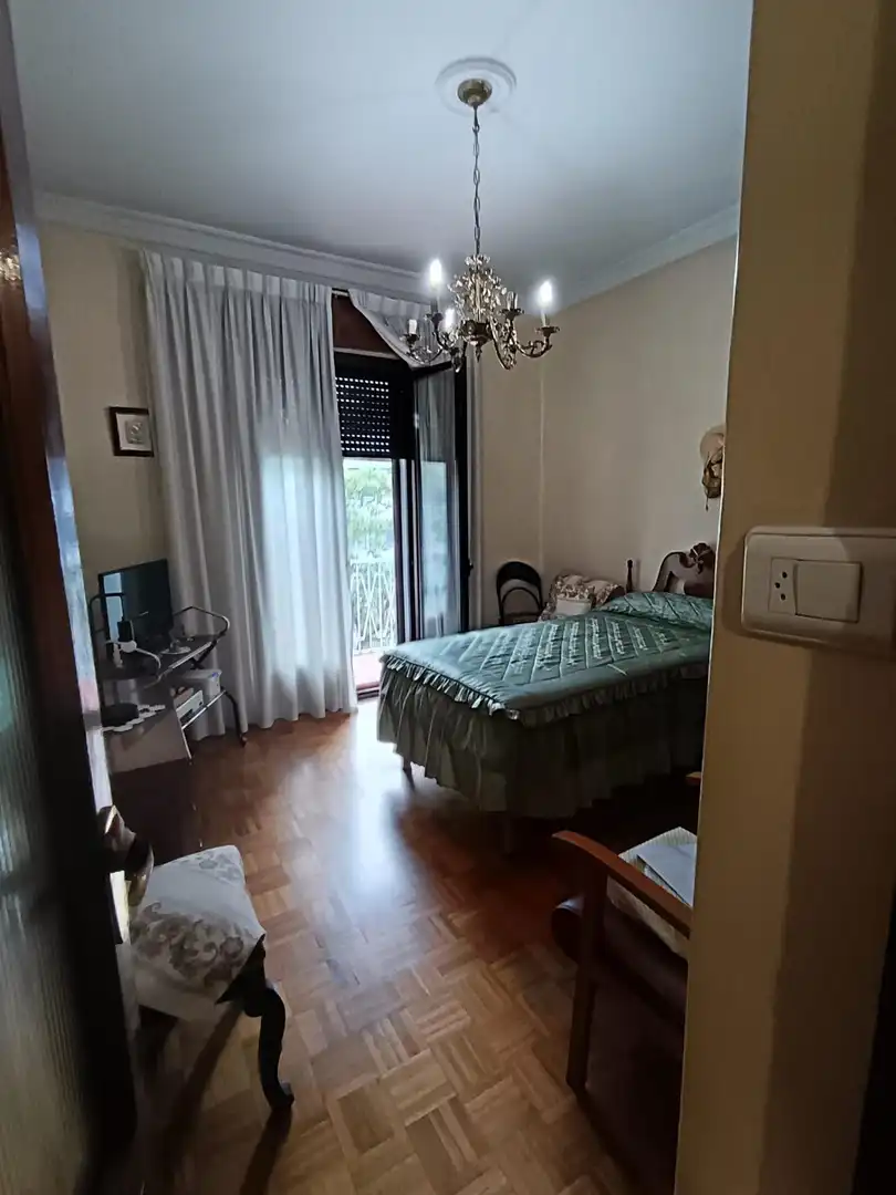 Bedroom of Buildings for sale in Ourense Capital 