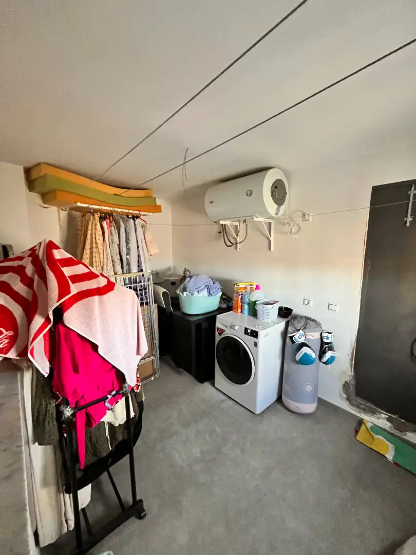 Dormitori de Casa o xalet en venda en La Algaba amb Aire condicionat, Terrassa i Moblat