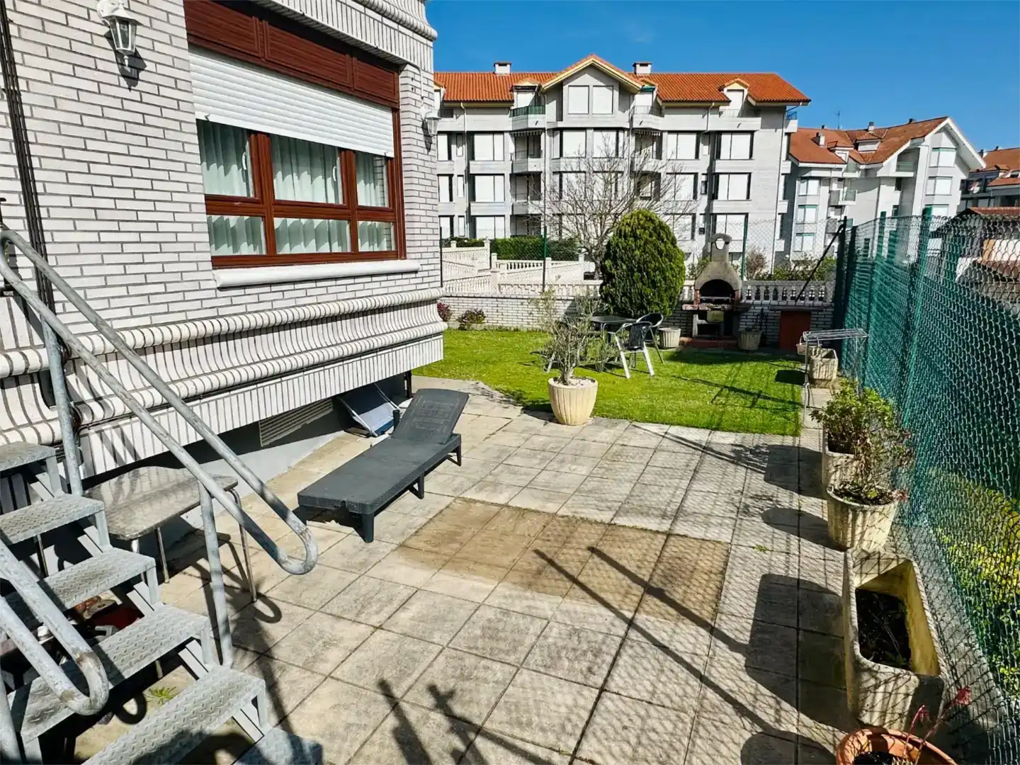 Terraza de Piso en venta en Noja con Balcón