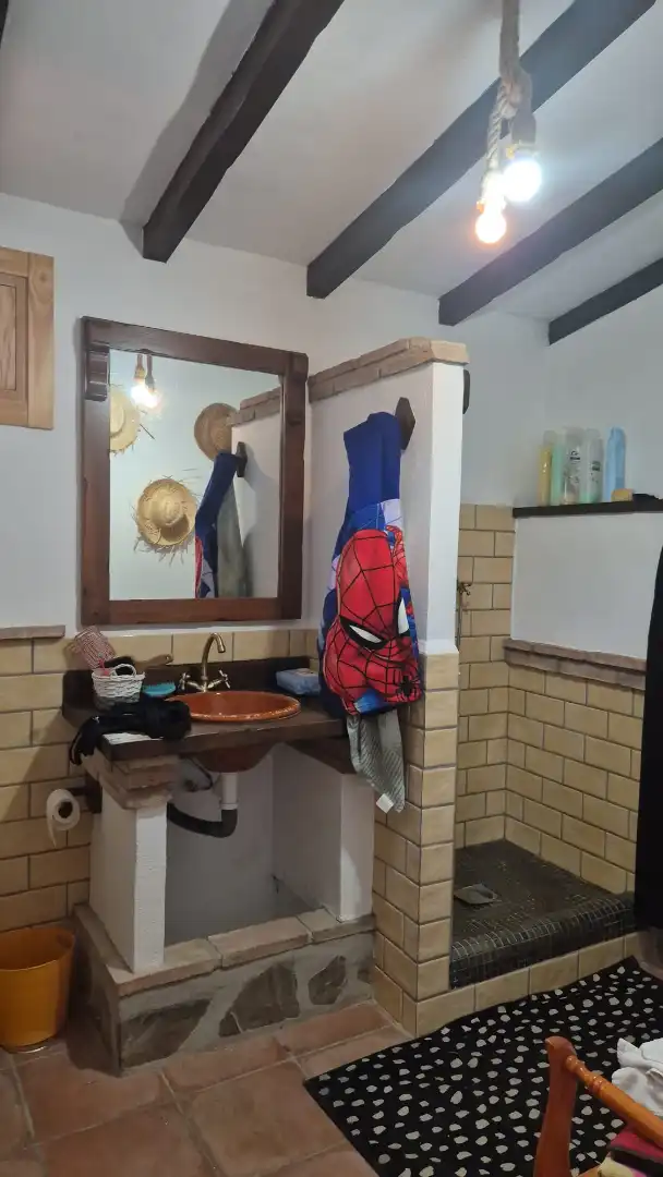 Baño de Finca rústica de alquiler en Molvízar con Jardín privado, Terraza y Piscina
