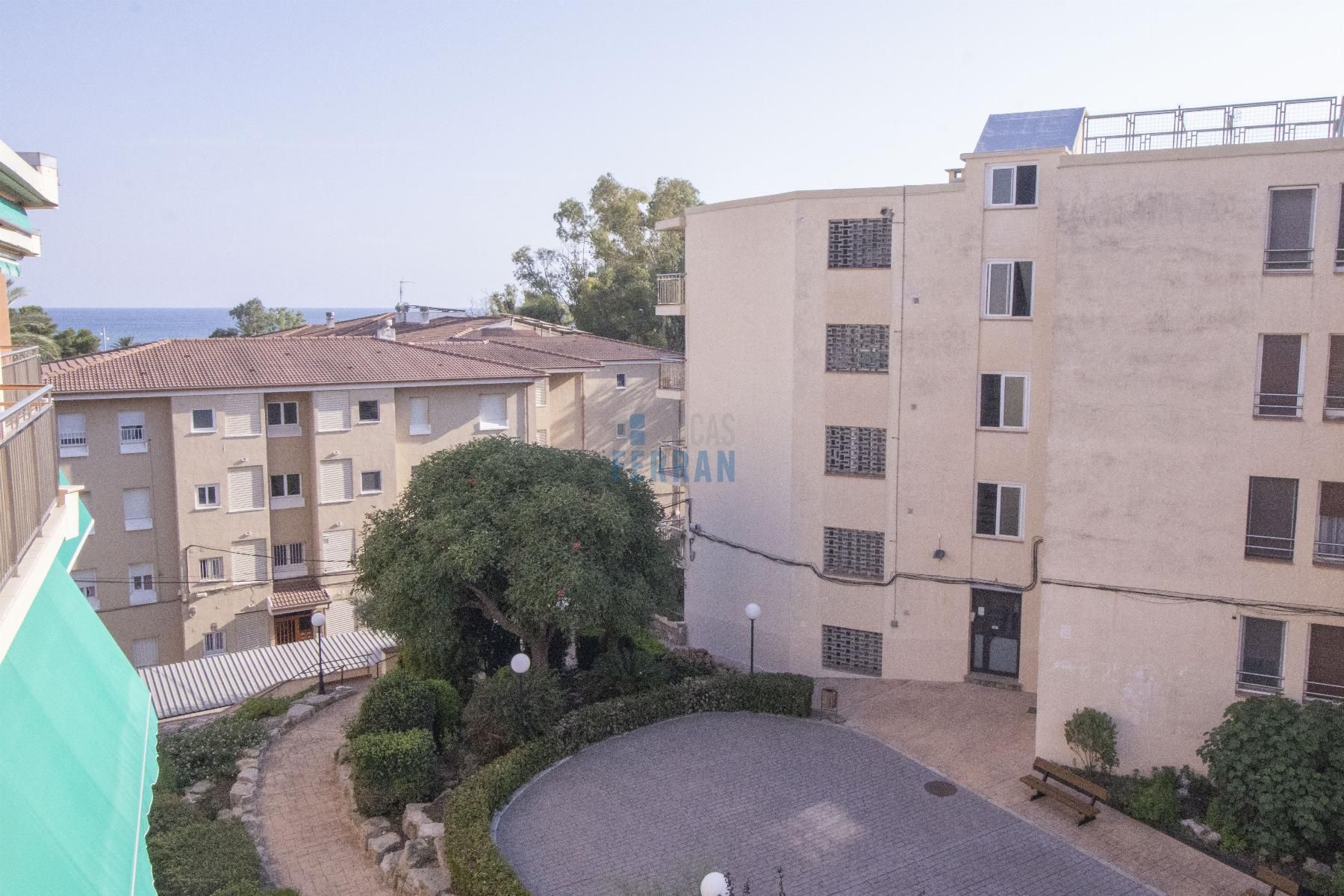 Exterior view of Apartment for sale in El Vendrell  with Air Conditioner, Heating and Terrace