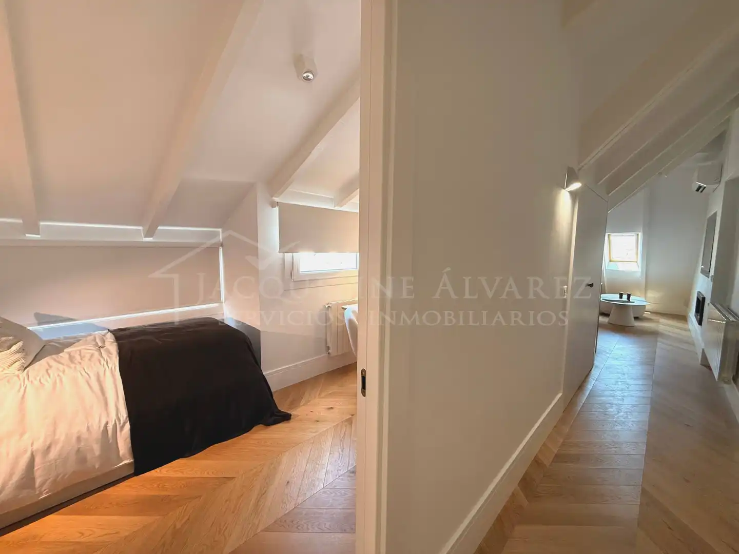 Dormitori de Àtic en venda en Madrid amb Aire condicionat, Calefacció i Parquet