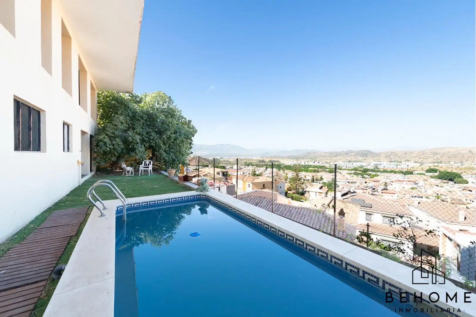 Swimming pool of Houses for sale in Málaga Capital  with Air Conditioner, Private garden and Terrace