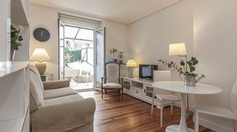 Foto 4 de Piso de alquiler en Donostia-san Sebastián - Alameda del Boulevard, Área Romántica, Donostia - San Sebastián