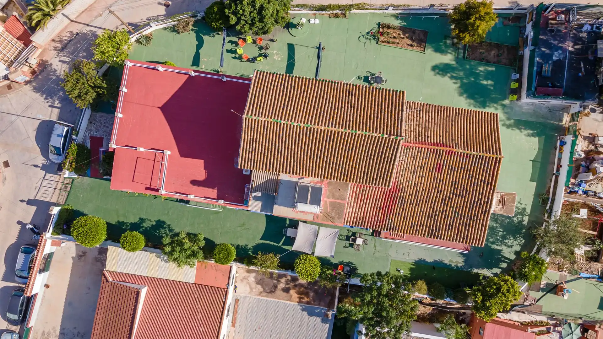 Vista exterior de Edifici en venda en Málaga