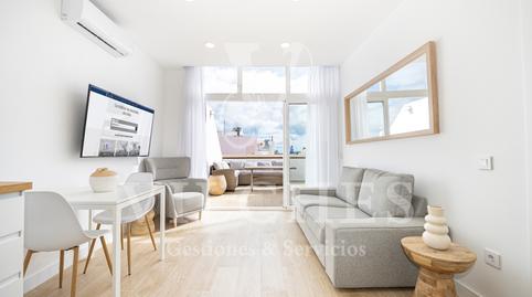Photo 2 of Flat to rent in Calle de Los Gofiones, Santa Catalina - Canteras, Las Palmas
