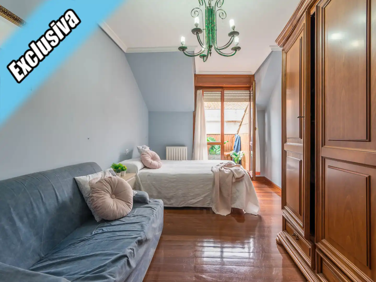 Habitación de Dúplex en venta en Santoña con Calefacción, Parquet y Terraza