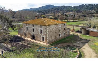 Vista exterior de Finca rústica en venda en Fogars de la Selva amb Calefacció, Jardí privat i Terrassa