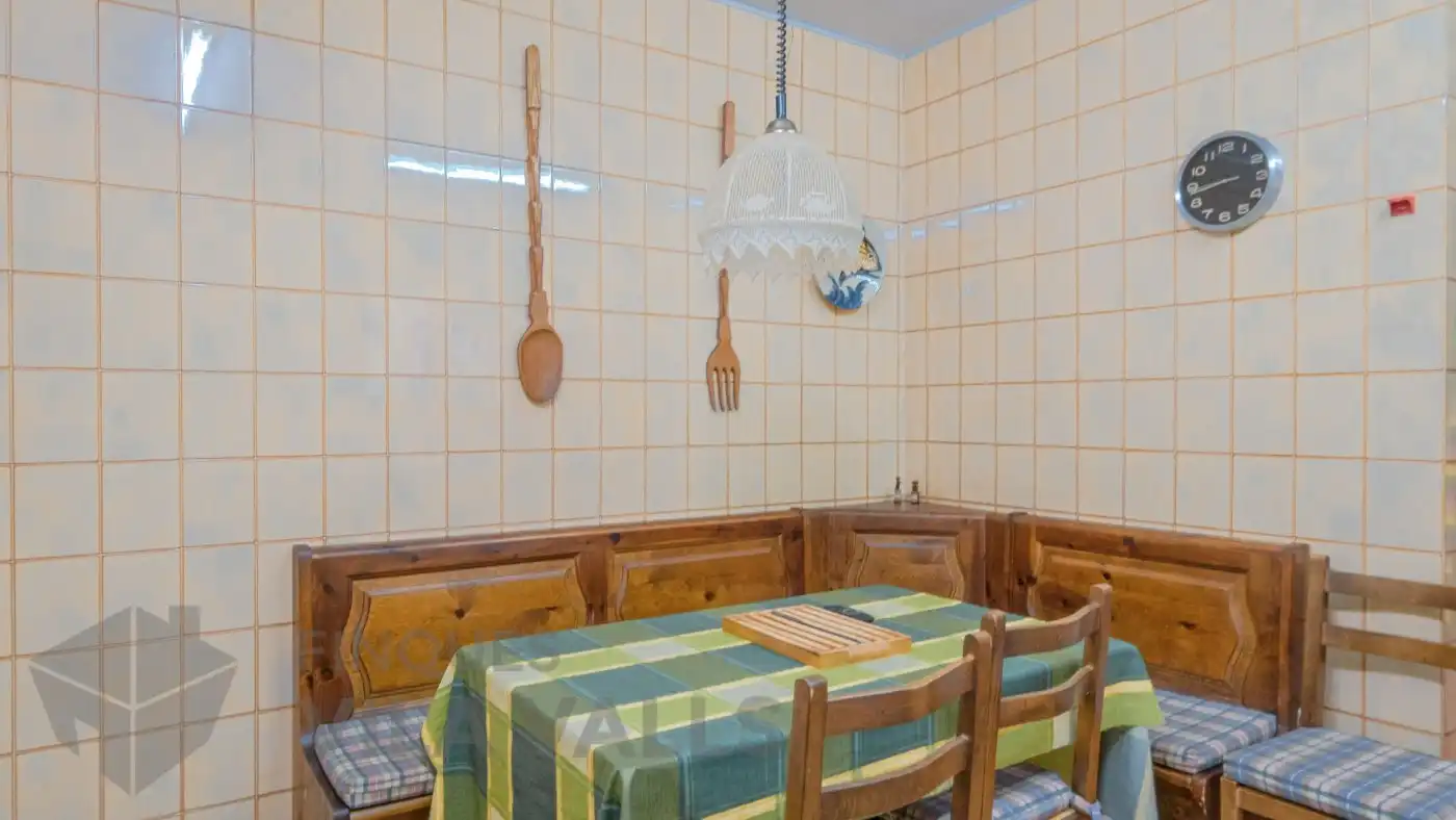 Küche von Haus oder Chalet zum Verkauf in Sant Quirze Safaja mit Privatgarten und Balkon