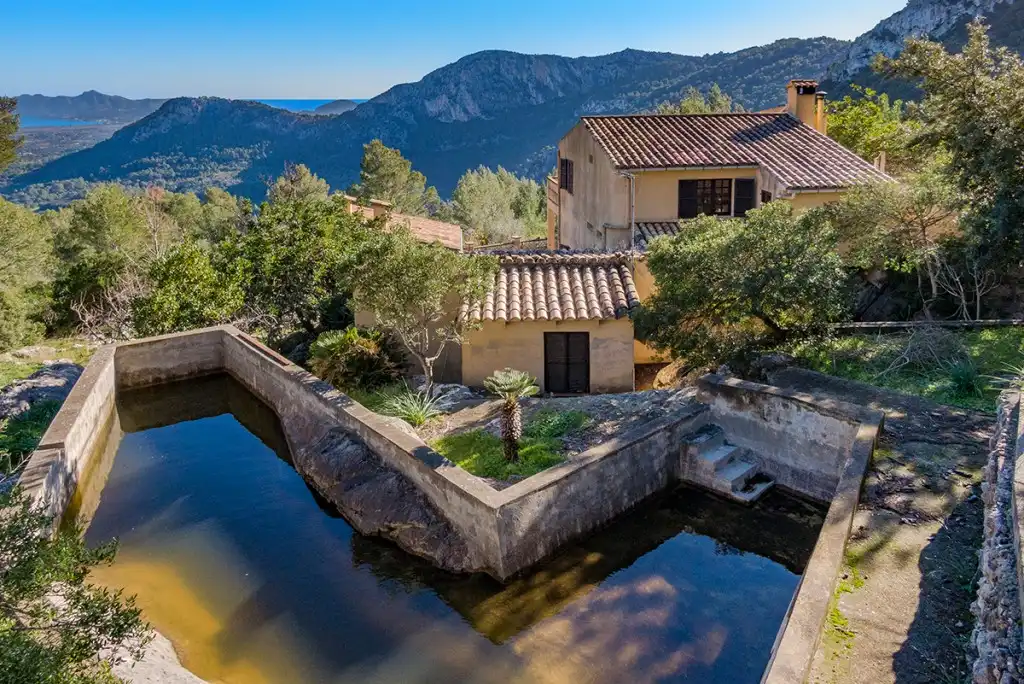 Landhaus mit Garten zum Verkauf in Pollença Poble