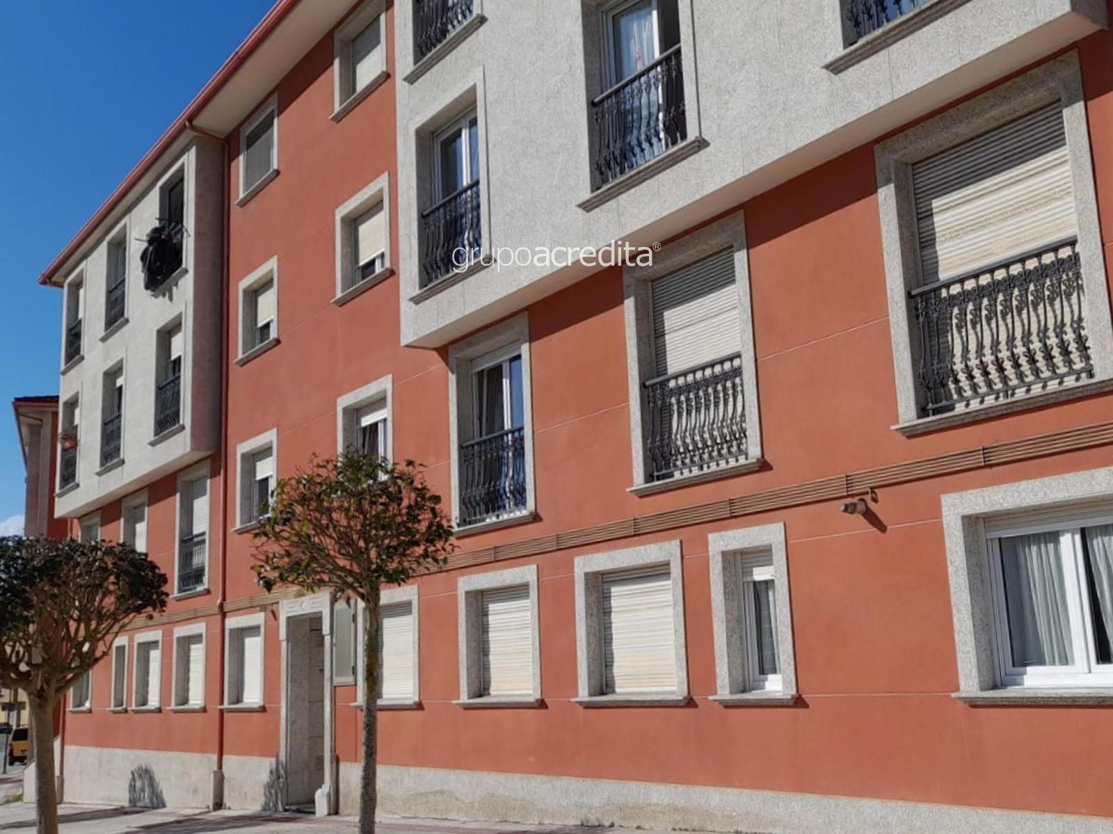 Flat for sale in Alc. Manuel Platas Varela, Oseiro