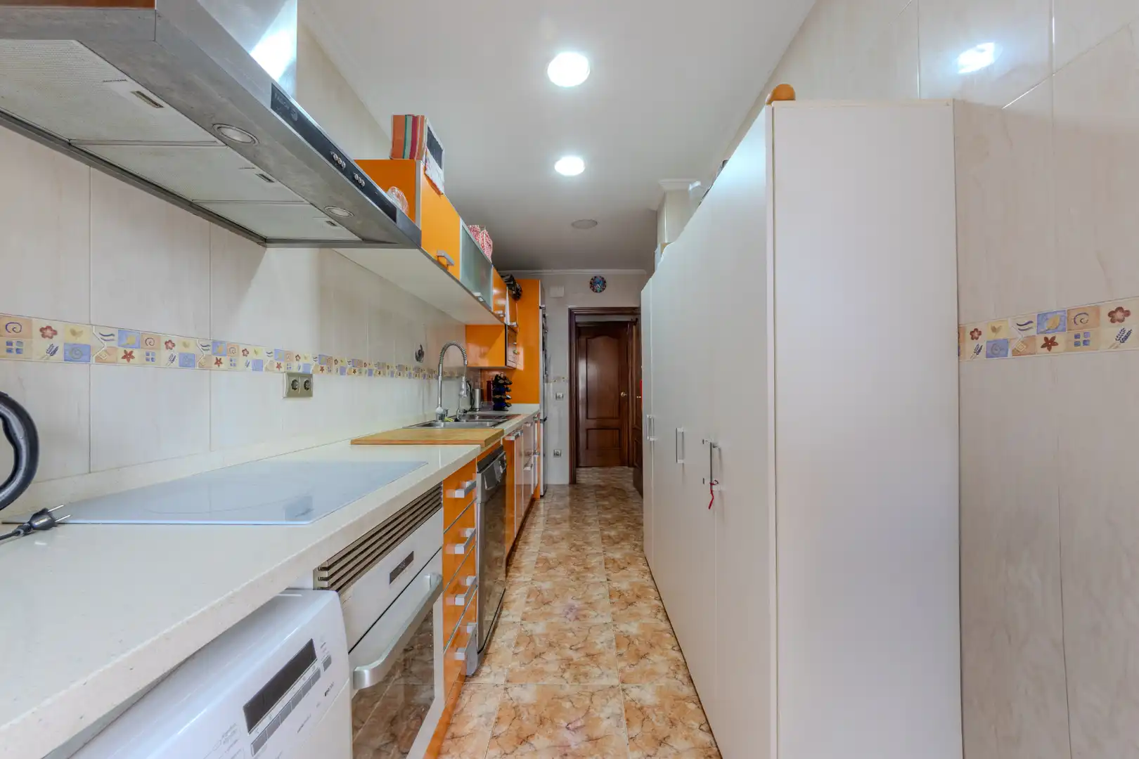 Küche von Wohnung zum Verkauf in Tarragona mit Klimaanlage, Heizung und Abstellraum
