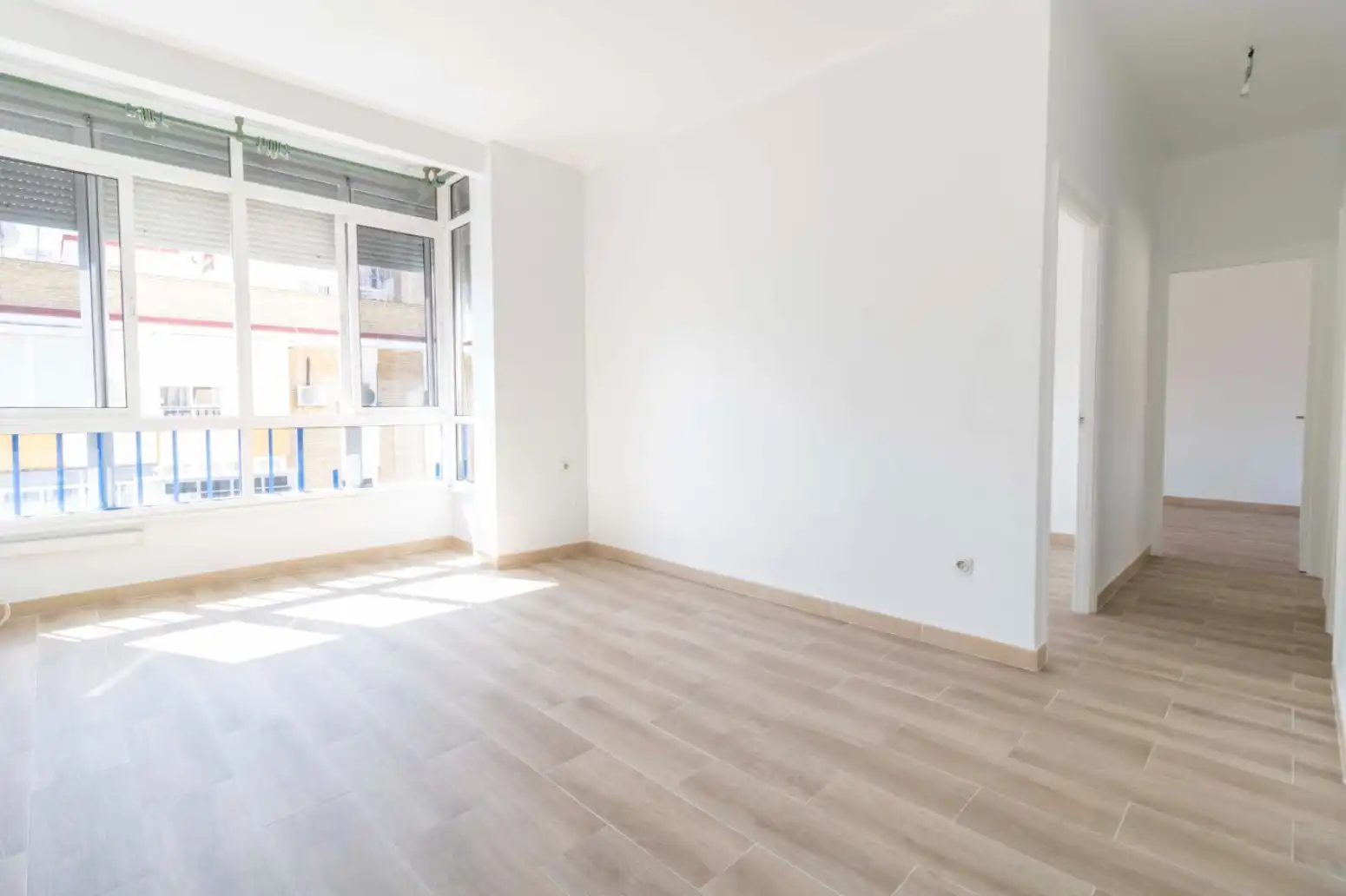 Flat with lift to rent in Triana, imagen 4