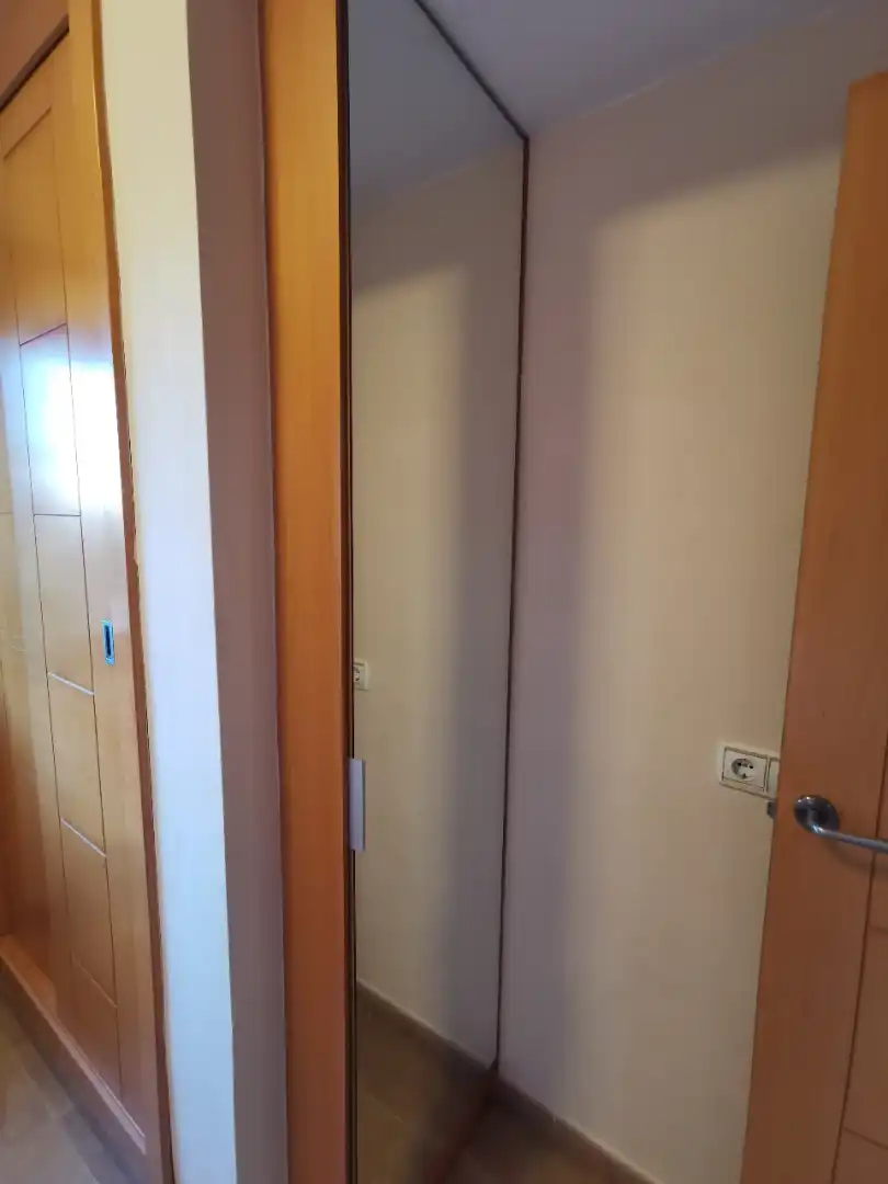 Schlafzimmer von Wohnung zur Miete in Málaga mit Klimaanlage, Heizung und Möbliert