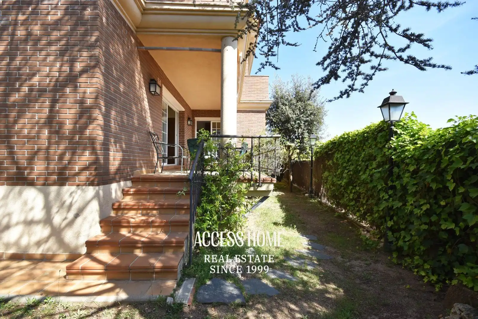 Jardí de Casa o xalet en venda en Sant Vicenç de Montalt amb Aire condicionat, Calefacció i Terrassa